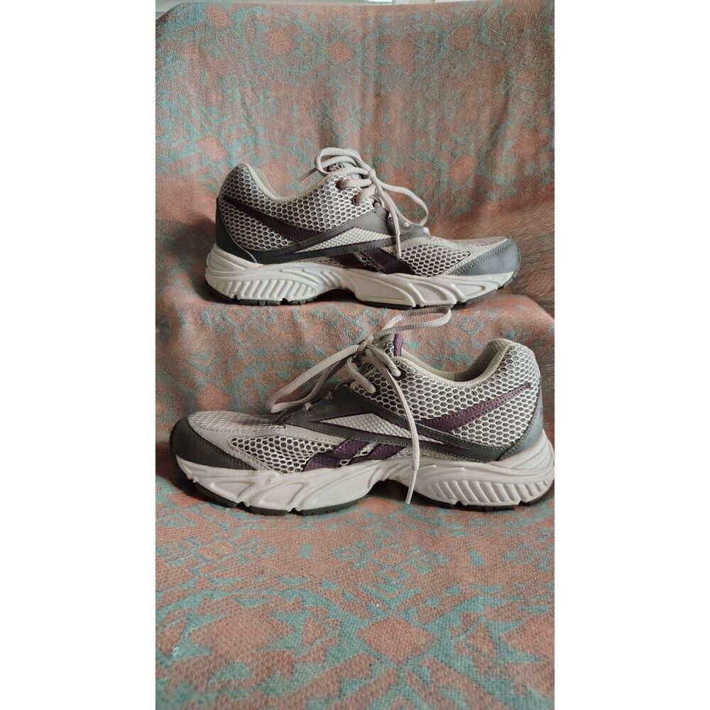 Reebok Women's DMX Ride Gray, White, and Purple Running Sneakers Size 8.5